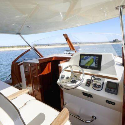 Bateau avec marin Arcachon