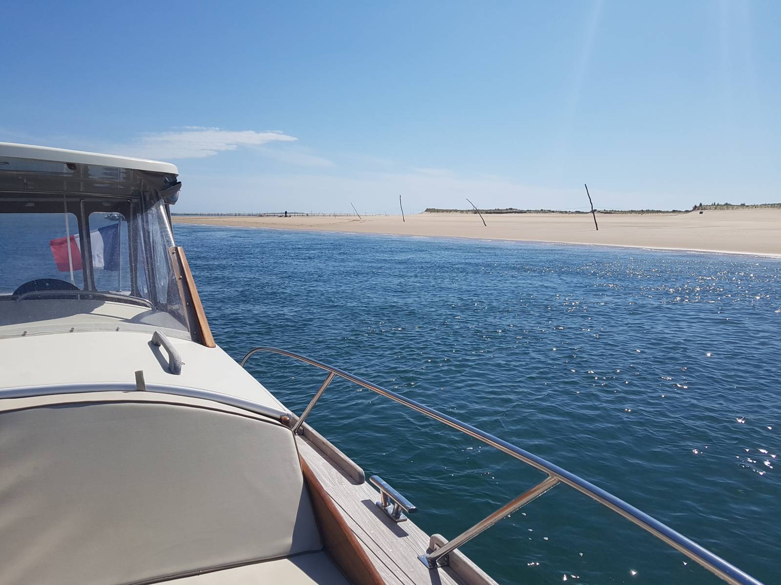 Découvrir le Banc d'Arguin à bord d'un beau Pinasse cruiser Découvrir le Banc d'Arguin à bord d'un beau Pinasse cruiser